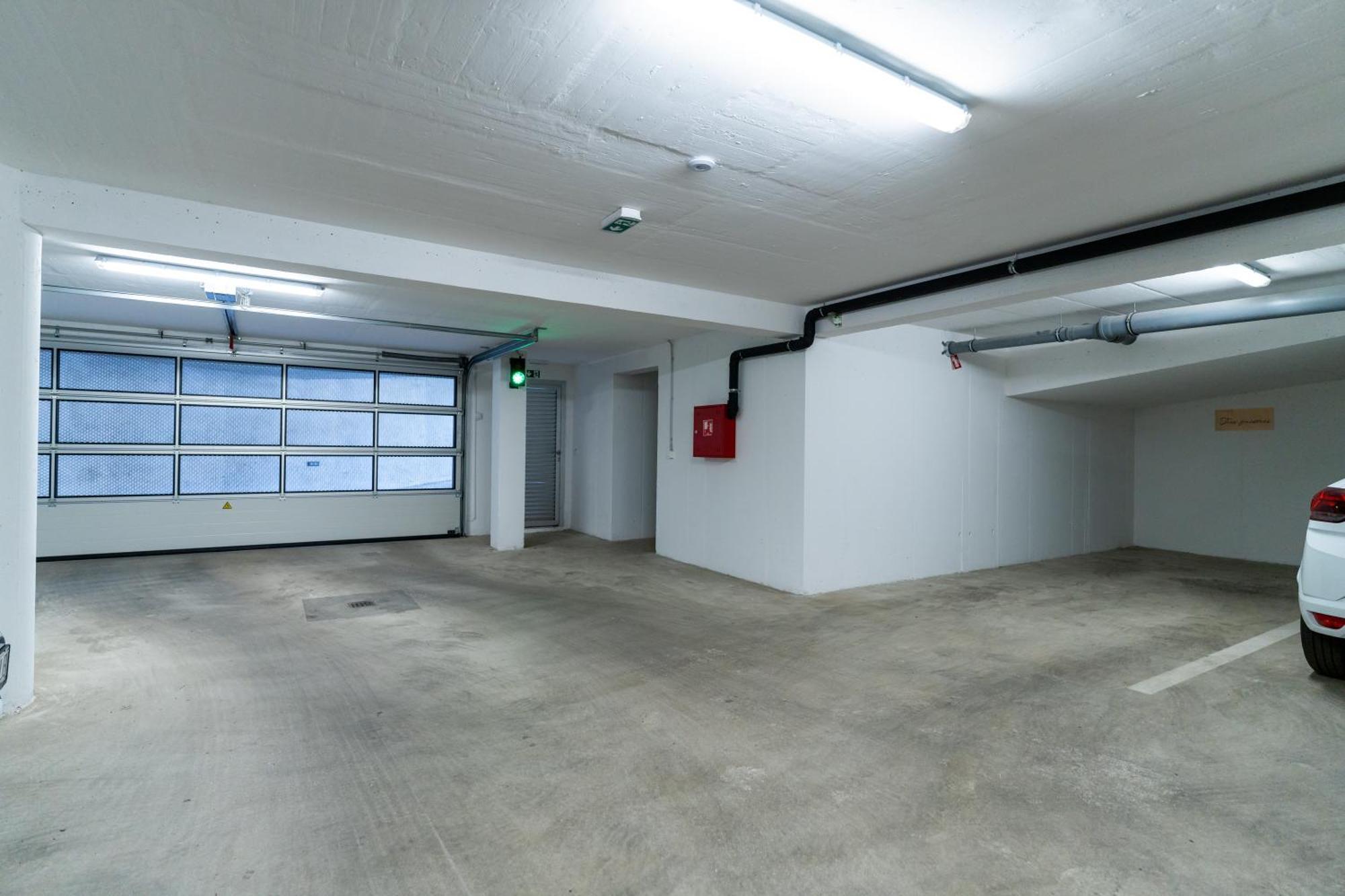 Tres Fenestras Zadar - Private Parking Lägenhet Exteriör bild